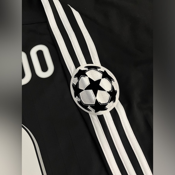 Ronaldo #9 Real Madrid 2006/2007 Black Longsleeve Retro Soccer Jersey S-XL UCL - Picture 4 of 7